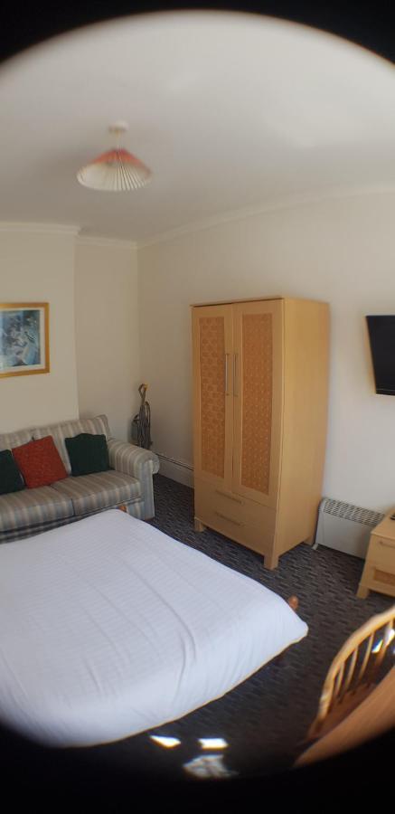 6 Berth Ground Floor Flat Glen Villa 2 เกรทยาร์มัธ ภายนอก รูปภาพ